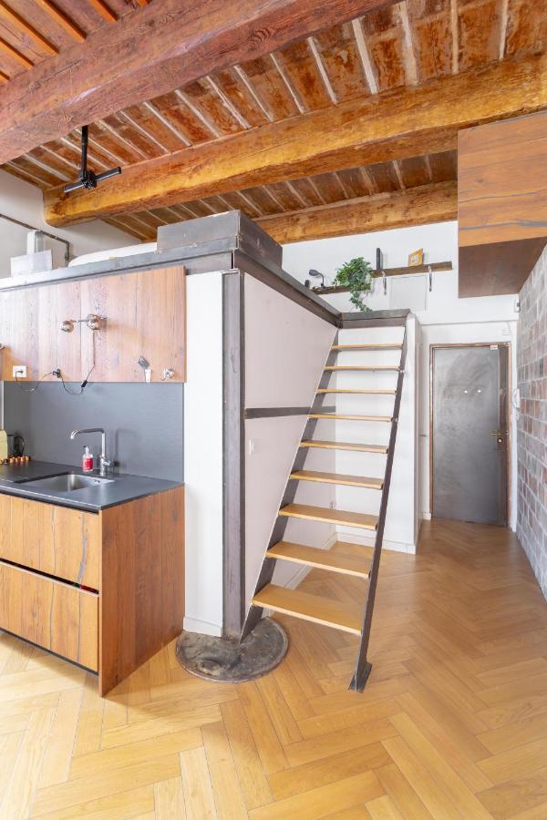 Sunny Stylish Spacious Loft In Old-Port Marseille Exteriör bild